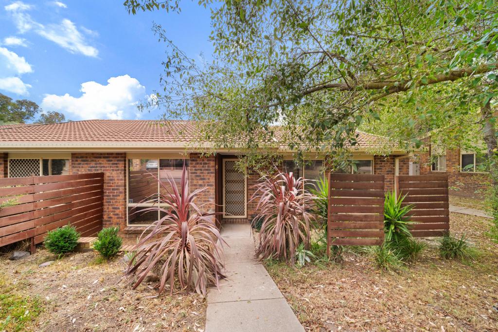 8/27 Elm Way, Jerrabomberra, NSW 2619