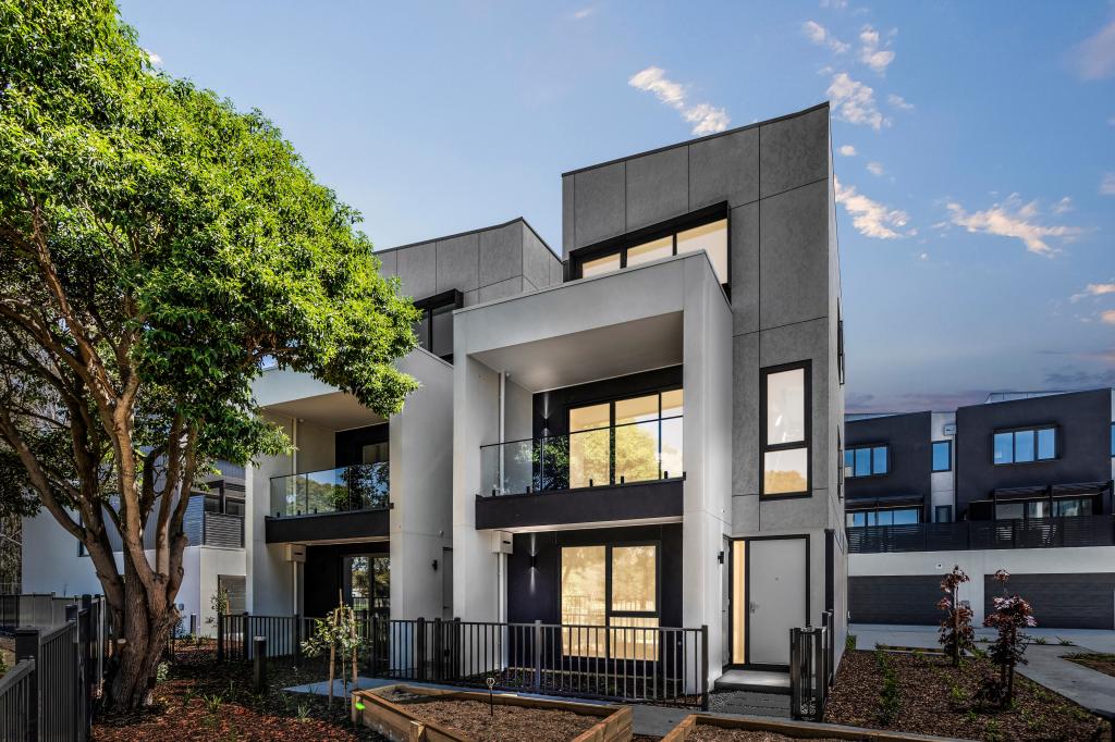 8/492-494 Pascoe Vale Rd, Strathmore, VIC 3041