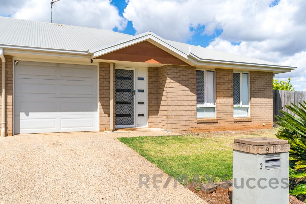 2/9 Chainey Ct, Glenvale, QLD 4350