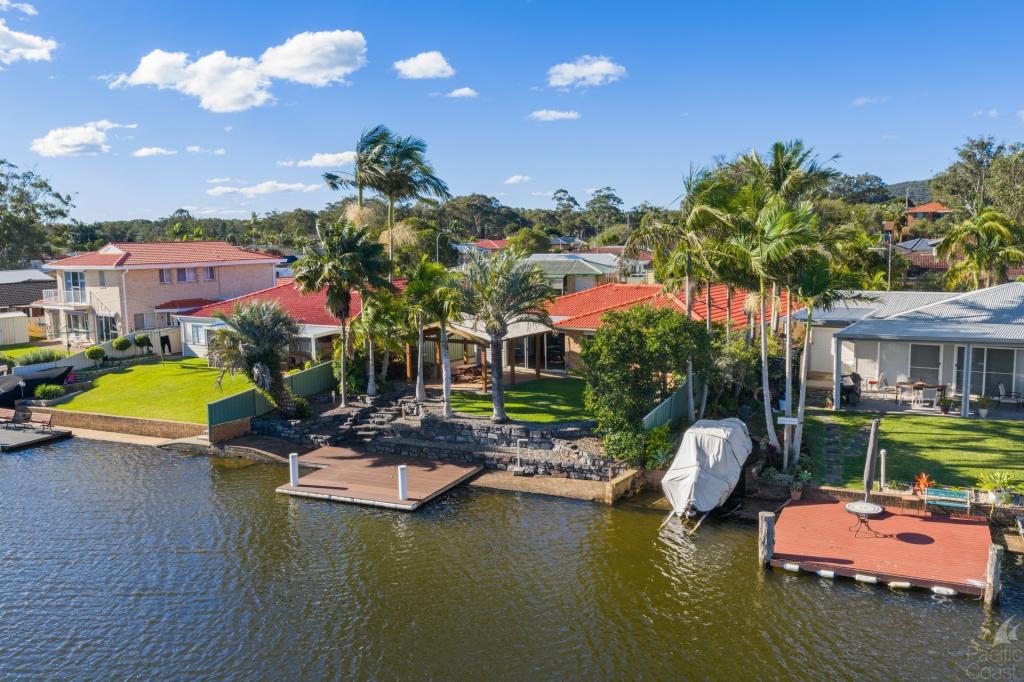 35 VICTOR AVE, FORSTER, NSW 2428