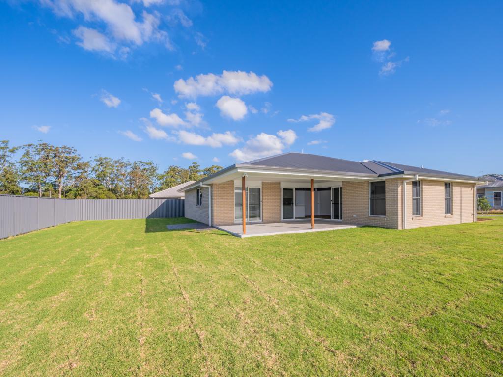 9 Mare Ave, Thrumster, NSW 2444