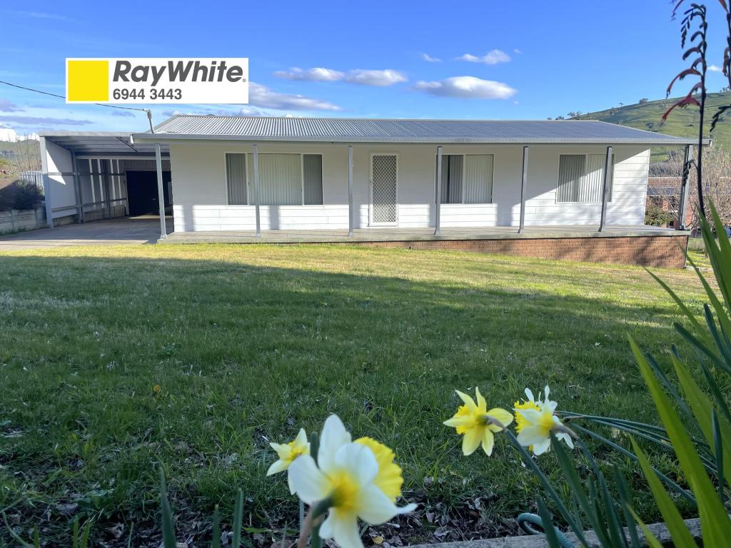 12 Nicholls Ave, Gundagai, NSW 2722