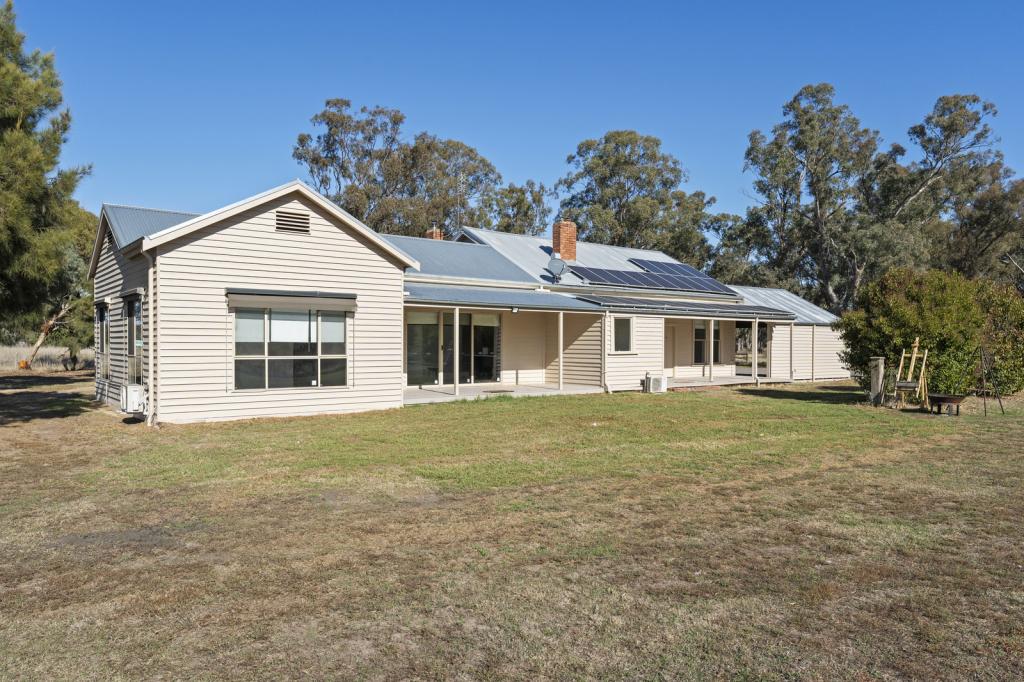 3713 MURCHISON-VIOLET TOWN RD, VIOLET TOWN, VIC 3669