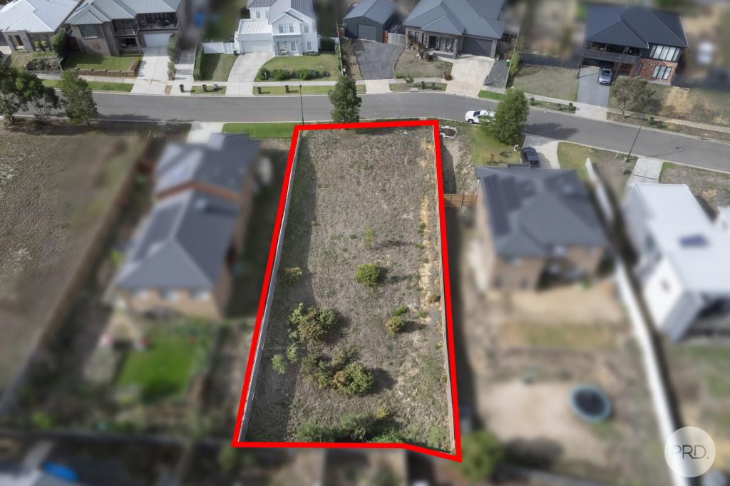 14 Henry Ave, Mount Clear, VIC 3350