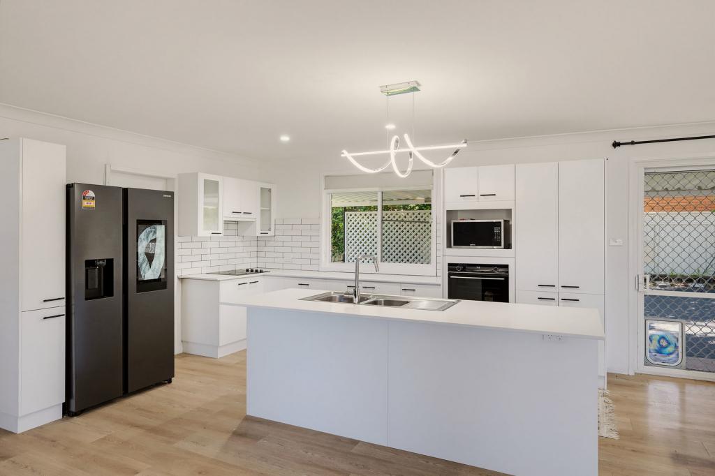 75 Clifton Dr, Port Macquarie, NSW 2444