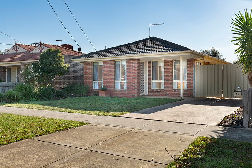15 Lan Ave, Altona Meadows, VIC 3028