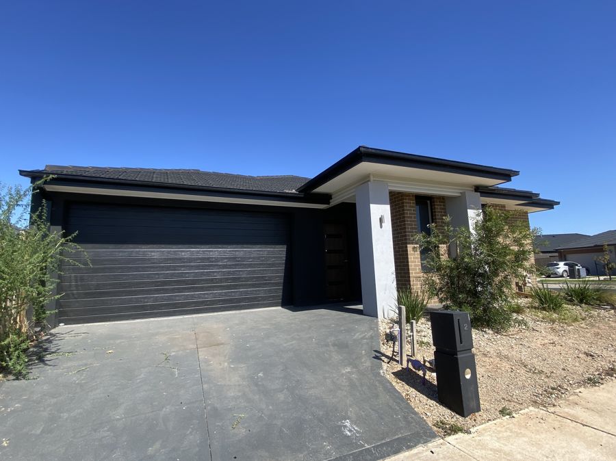2 Rawson Cct, Werribee, VIC 3030