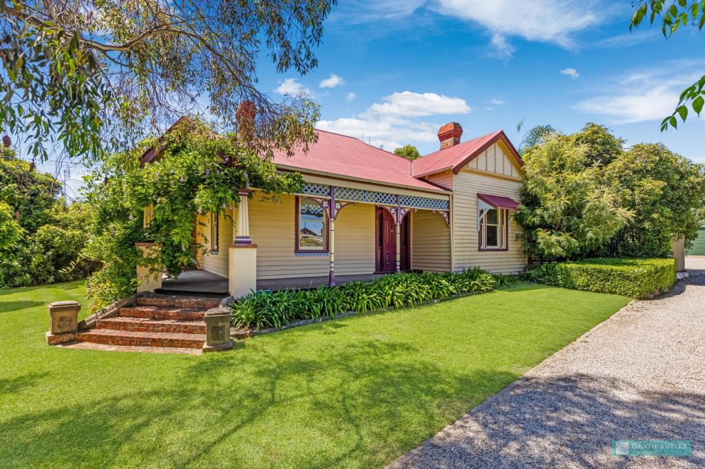 33 Victoria St, Eaglehawk, VIC 3556