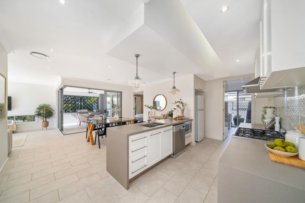 1 Fitzroy St, Burpengary East, QLD 4505