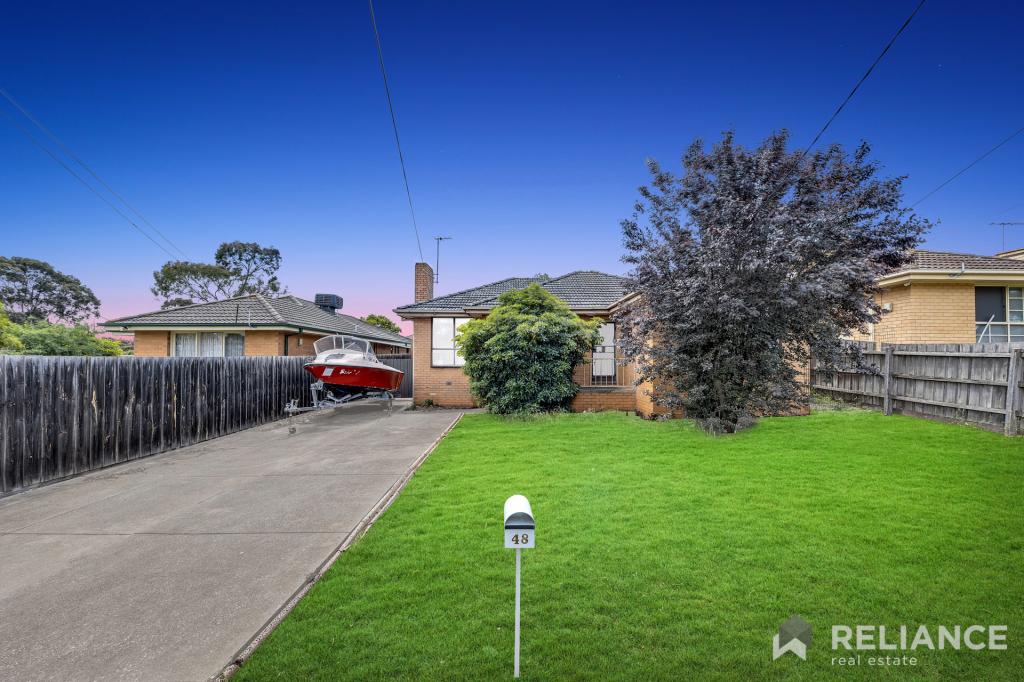 48 Penguin St, Melton, VIC 3337