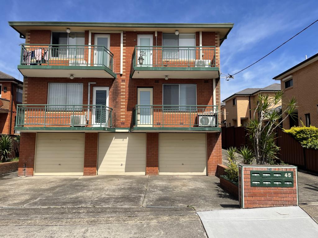 2/45 AUGUSTA ST, PUNCHBOWL, NSW 2196