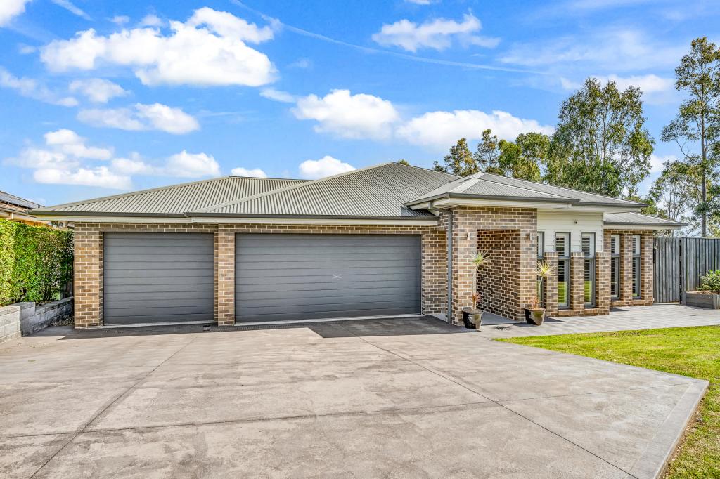 2 Swiftwing Cl, Chisholm, NSW 2322