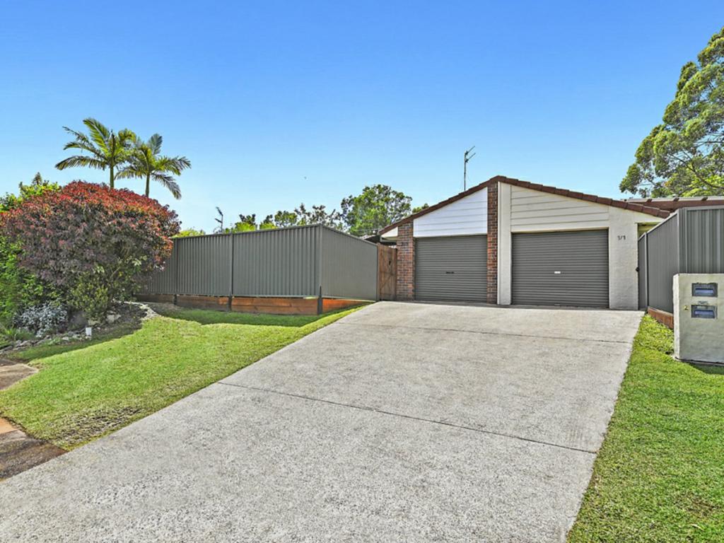 2/1 Metro Cres, Oxenford, QLD 4210
