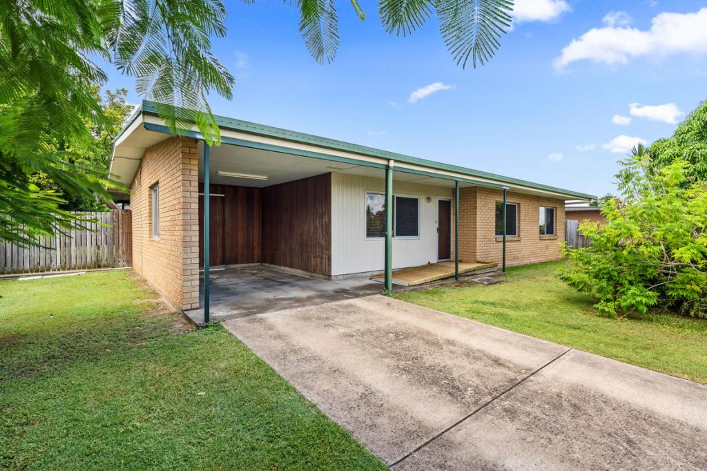 32 Colyton St, Torquay, QLD 4655