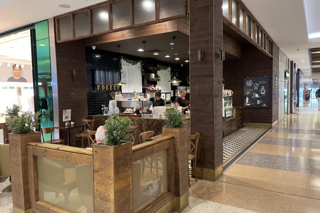 Shop 053b, Stockland Shellharbour, Shellharbour, NSW 2529