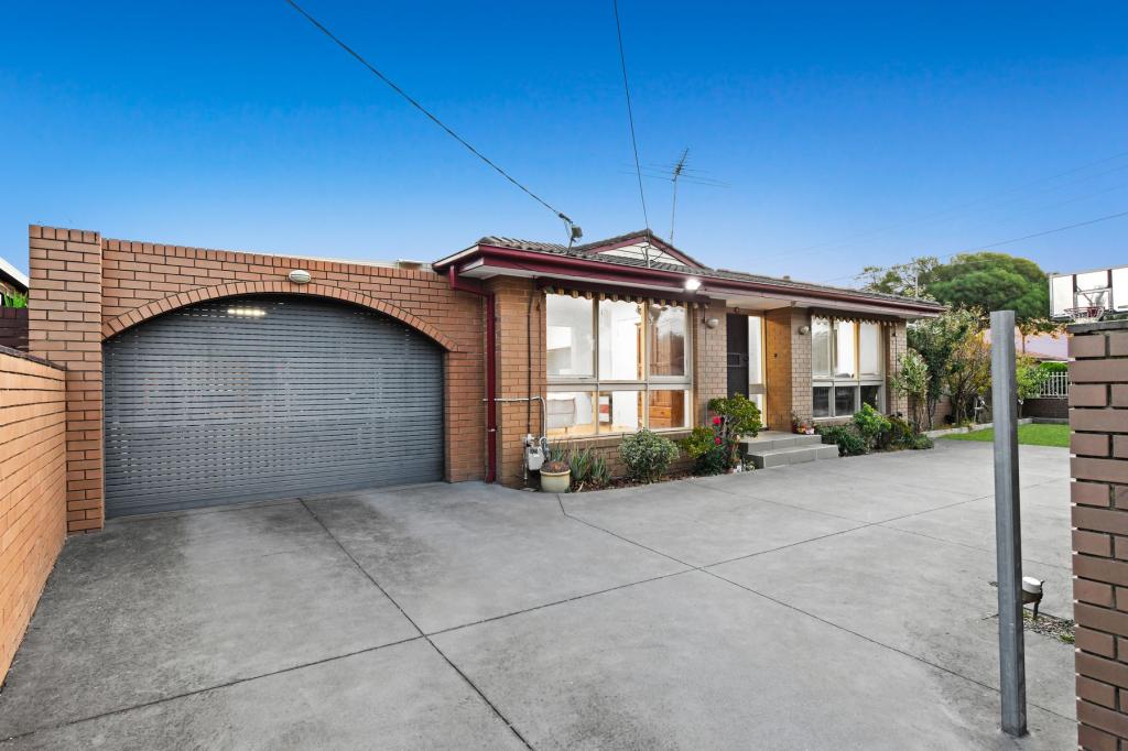 33 Triton Dr, Keysborough, VIC 3173