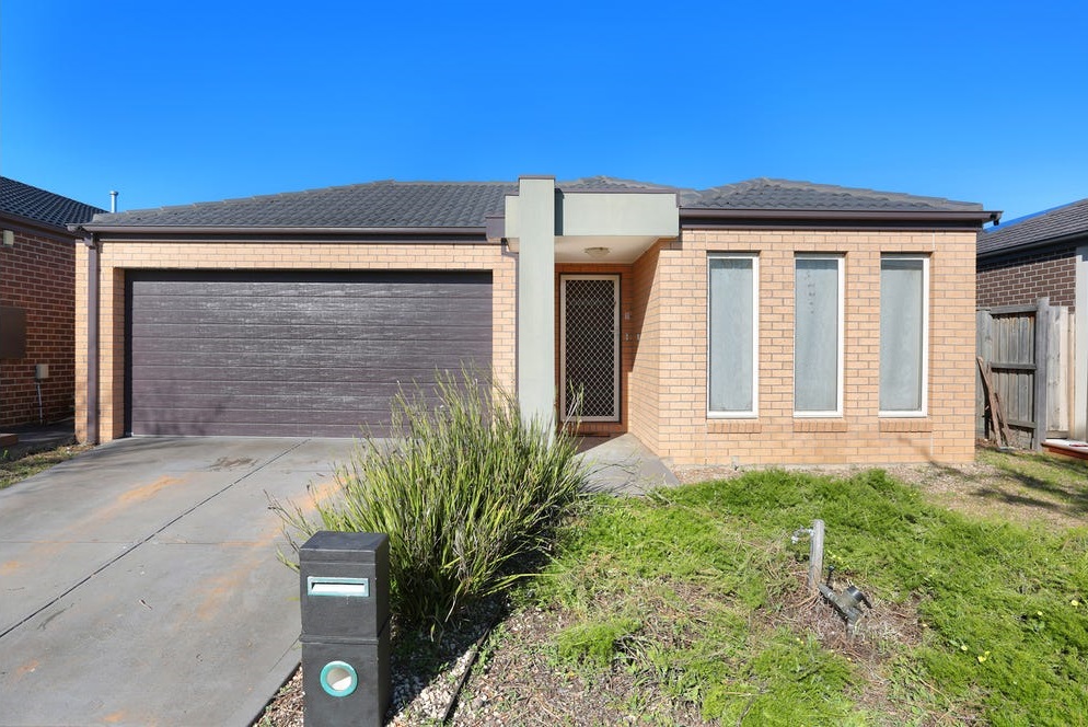 23 Heatherbell Ave, Point Cook, VIC 3030