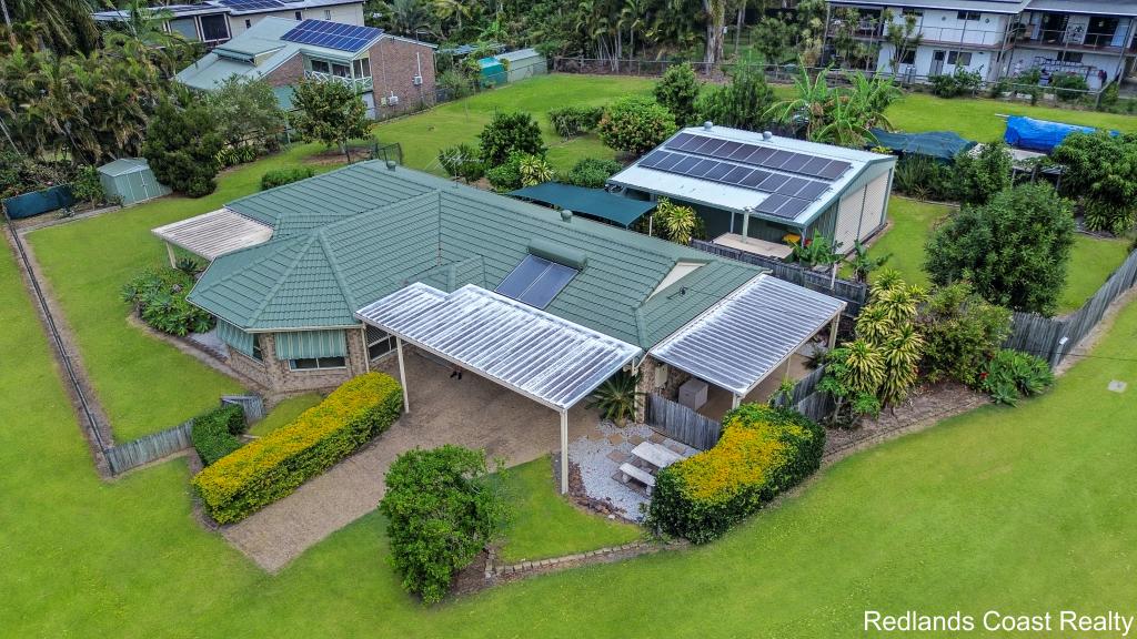 80-82 Coondooroopa Dr, Macleay Island, QLD 4184