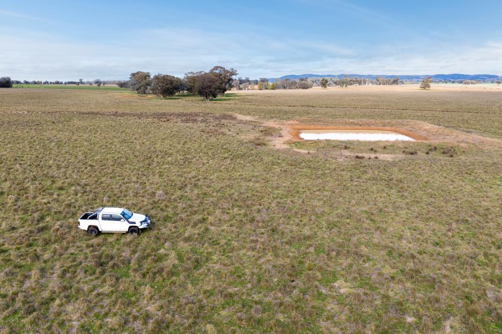 235 Barrs Rd, Cowra, NSW 2794