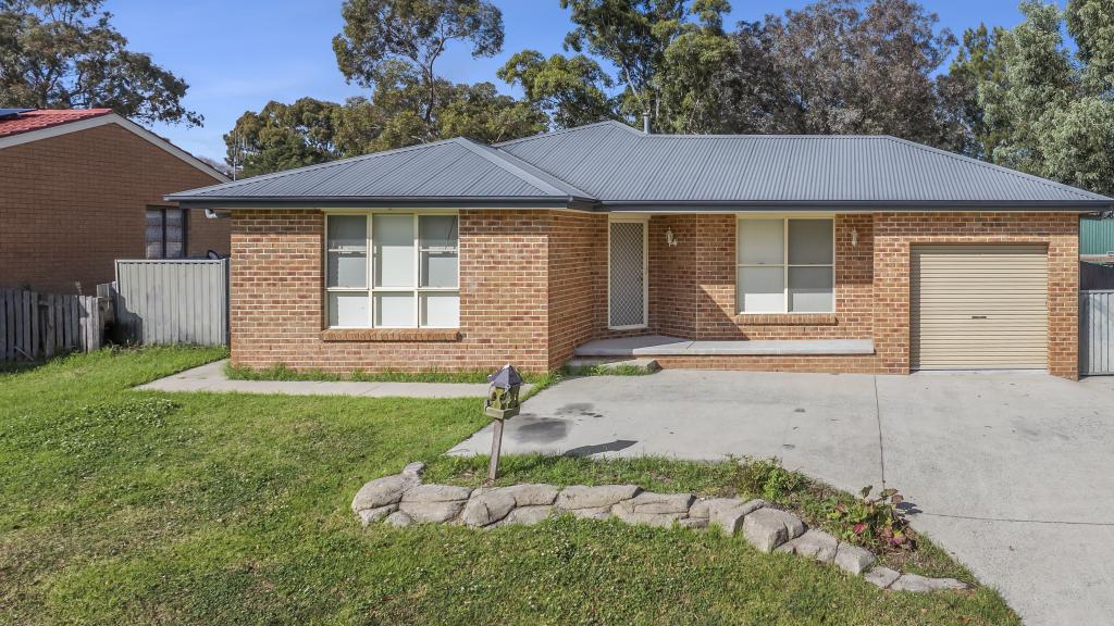 49 Yarrowlow St, Goulburn, NSW 2580