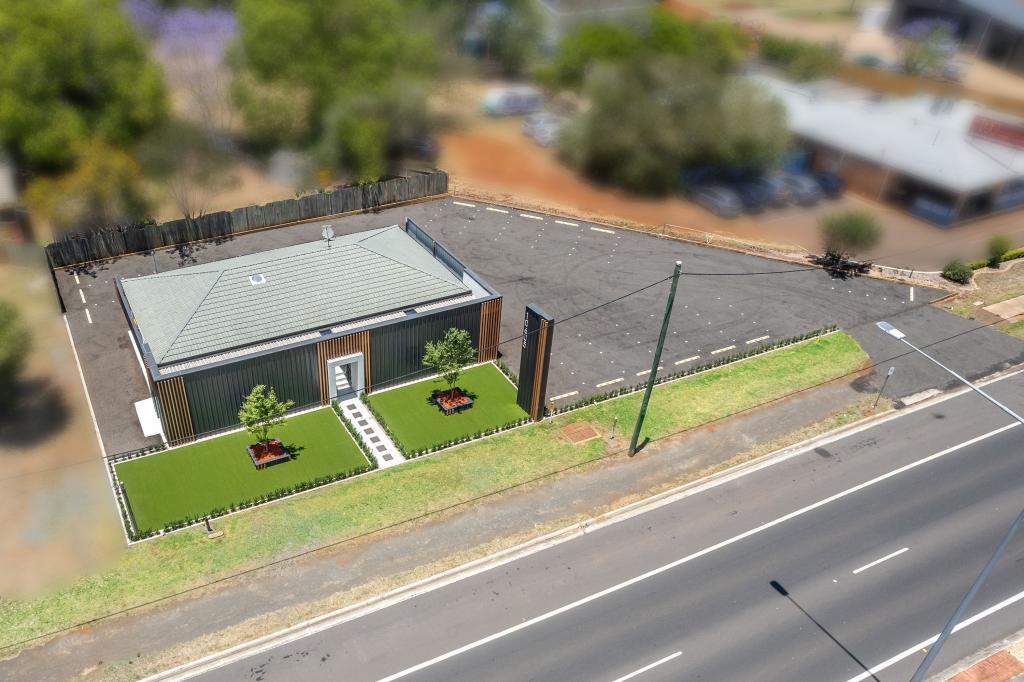 10605 New England Hwy, Highfields, QLD 4352