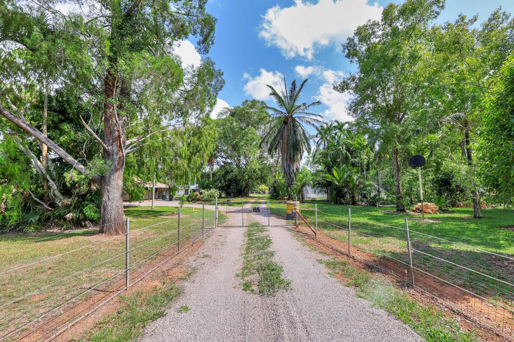 85 Girraween Rd, Howard Springs, NT 0835