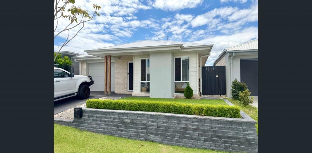 3 Cape Barren Cct, Banya, QLD 4551