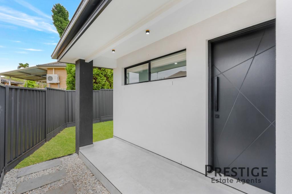 7a Ash Cl, Bossley Park, NSW 2176