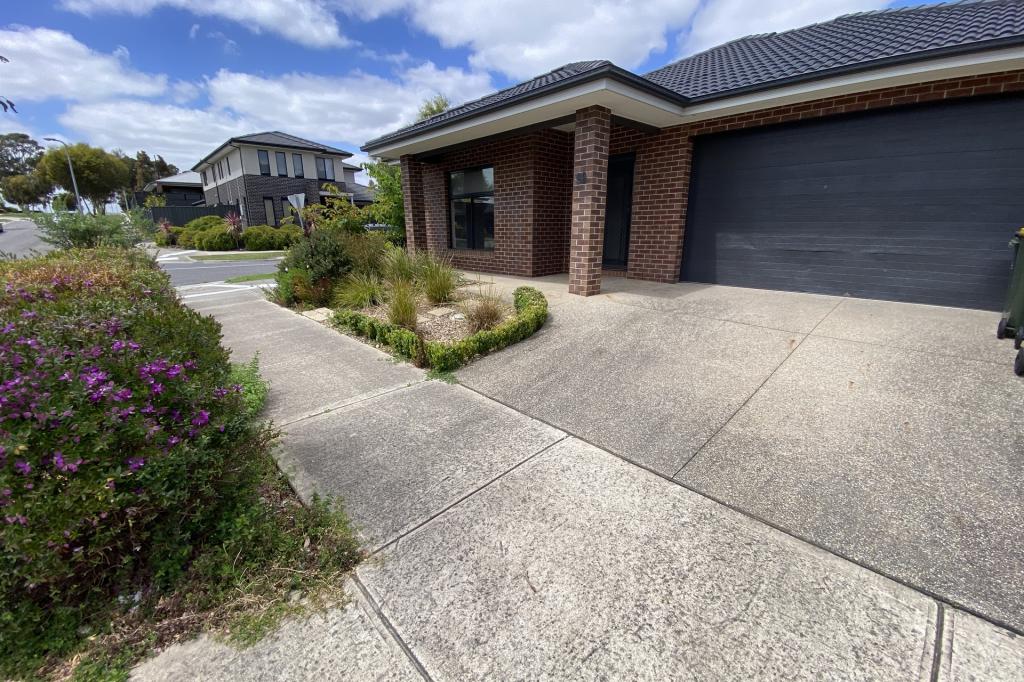 99 Lockhart St, Mernda, VIC 3754