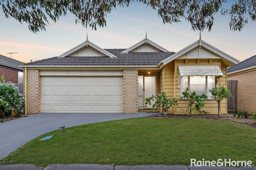 19 Deakin Gr, Burnside Heights, VIC 3023