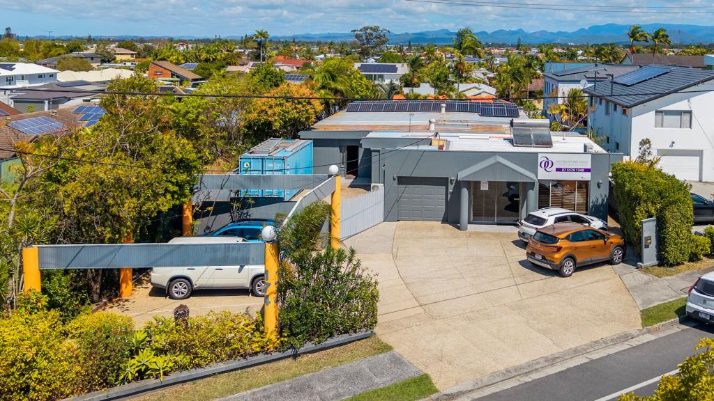 174 ASHMORE RD, BENOWA, QLD 4217