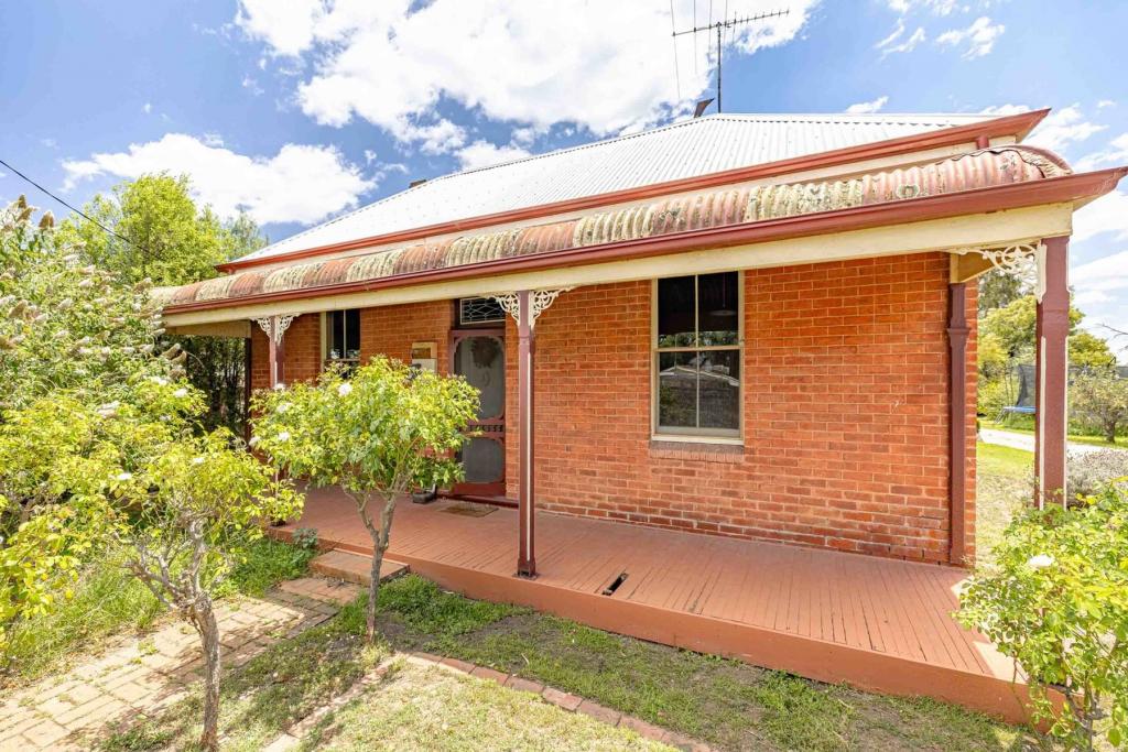 6 Candeloro St, Bacchus Marsh, VIC 3340