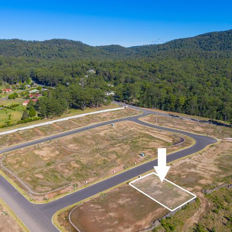 21 Ball Cres, Wauchope, NSW 2446