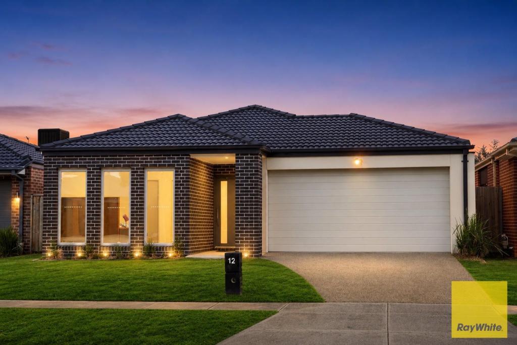 12 Sorrenberg St, Point Cook, VIC 3030