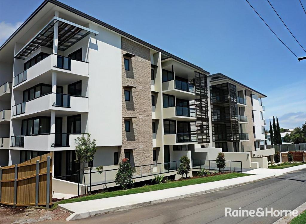 143/75 Central Lane, Gladstone Central, QLD 4680