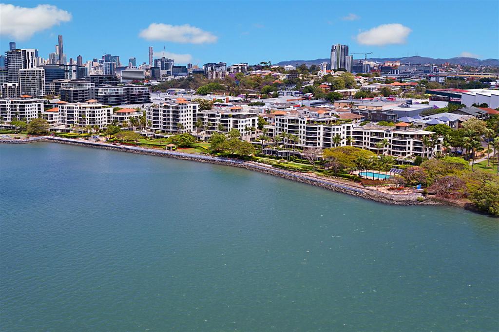 201/57A NEWSTEAD TCE, NEWSTEAD, QLD 4006