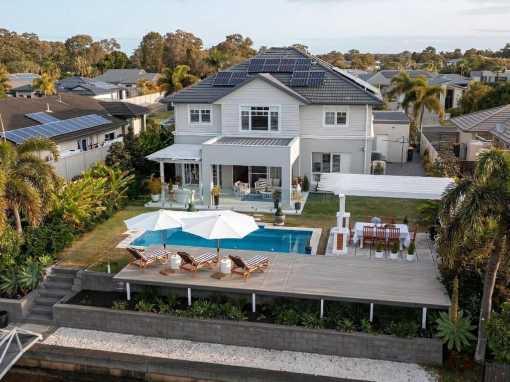 13 THE LDG, BANKSIA BEACH, QLD 4507