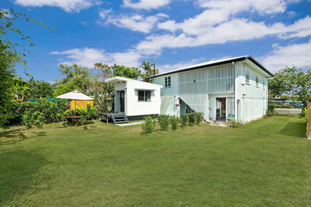 27 Okeefe St, Cairns North, QLD 4870