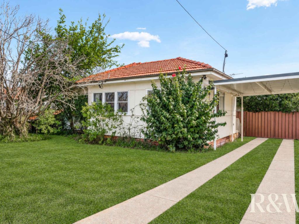 5 Omaroo Ave, Doonside, NSW 2767
