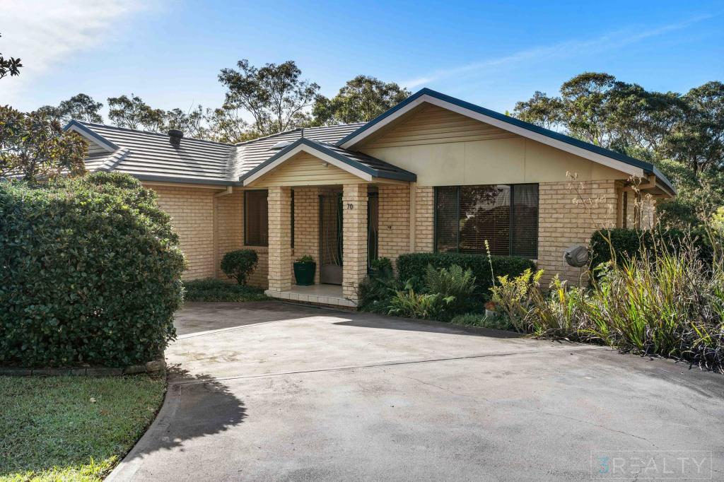 70 Silky Oak Dr, Caves Beach, NSW 2281