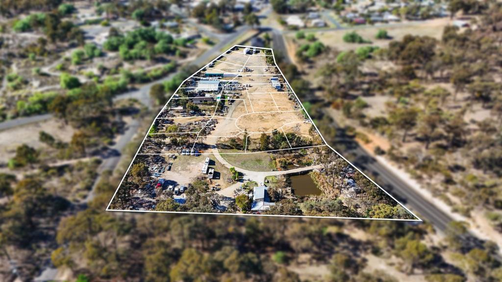 2-8 JAMES ST, EAGLEHAWK, VIC 3556