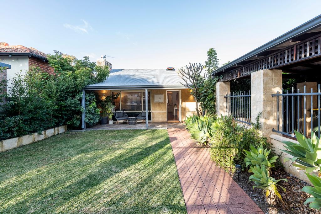 84 Shakespeare St, Mount Hawthorn, WA 6016