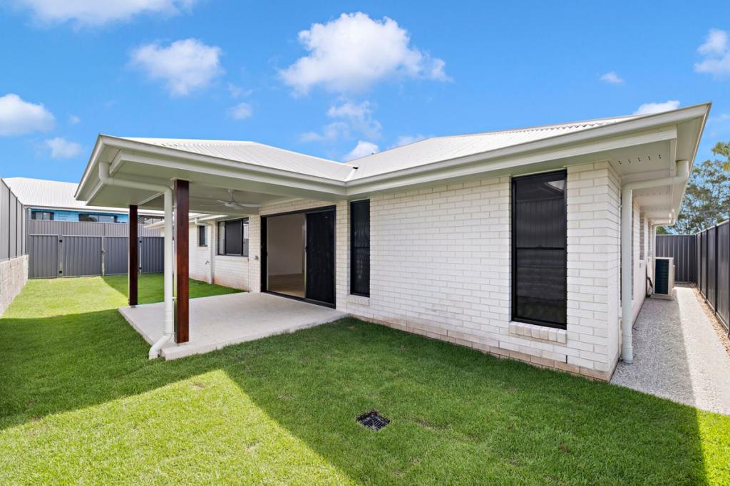 4 Corymbia Ct, Birkdale, QLD 4159
