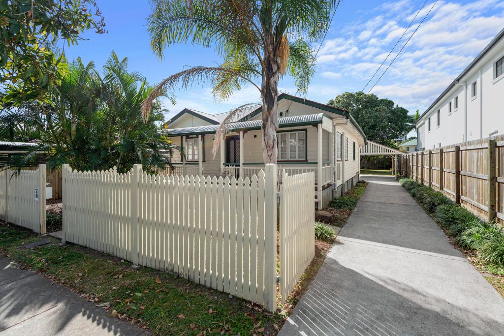 35 COUTTS ST, BULIMBA, QLD 4171