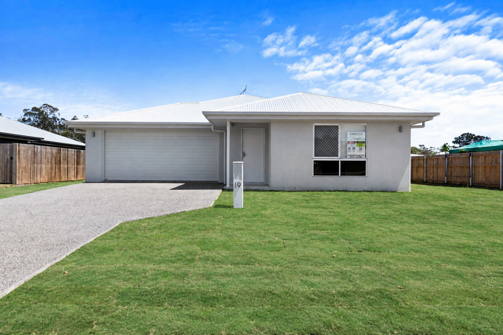 19 Bushnell Rd, Burrum Heads, QLD 4659