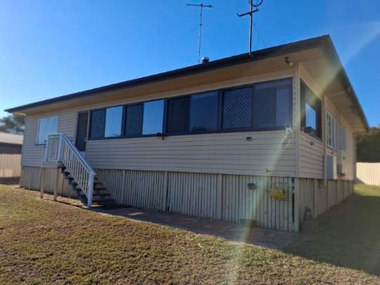 47 Nobbs St, Moura, QLD 4718