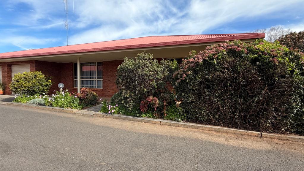 4/16-18 Ebelina Cres, Parkes, NSW 2870
