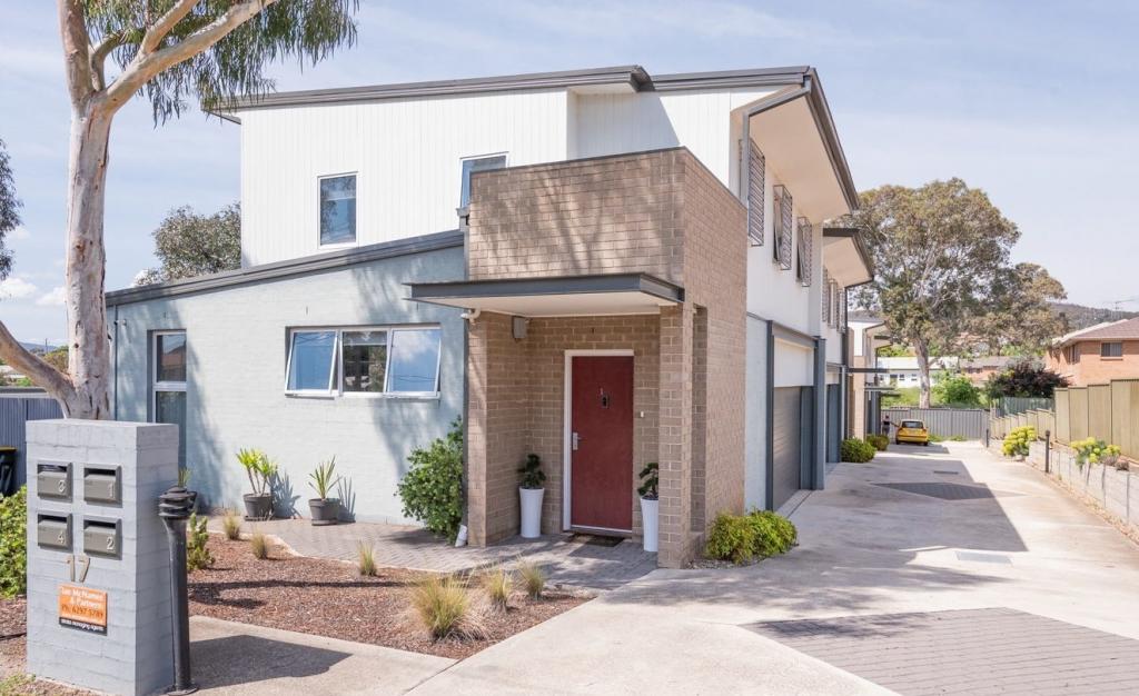 2/17 Gilmore Pl, Queanbeyan, NSW 2620