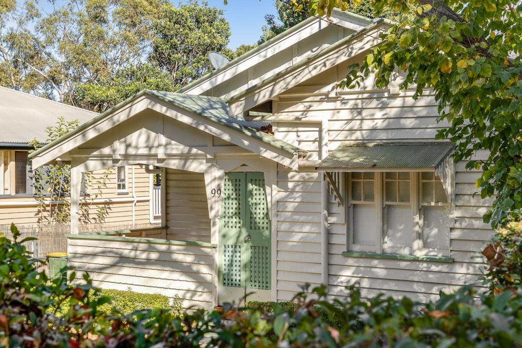 99 Ruthven St, Harlaxton, QLD 4350