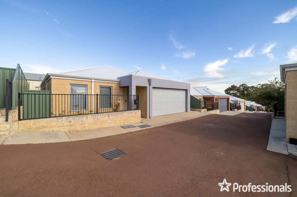 27/19 SERLS ST, ARMADALE, WA 6112